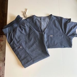 FIGS Women's Heathered Denim Scrub Set, Size XXL